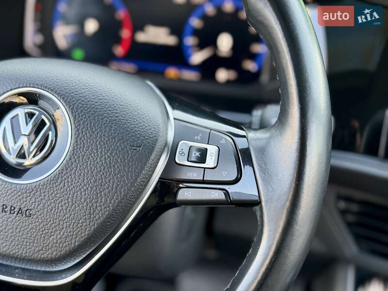 Седан Volkswagen Jetta 2018 в Києві