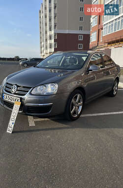 Седан Volkswagen Jetta 2007 в 