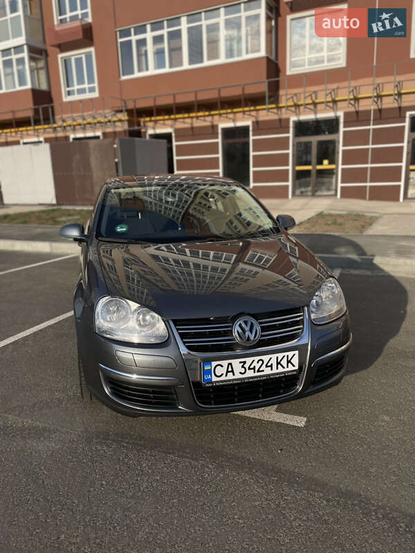 Седан Volkswagen Jetta 2007 в Умані