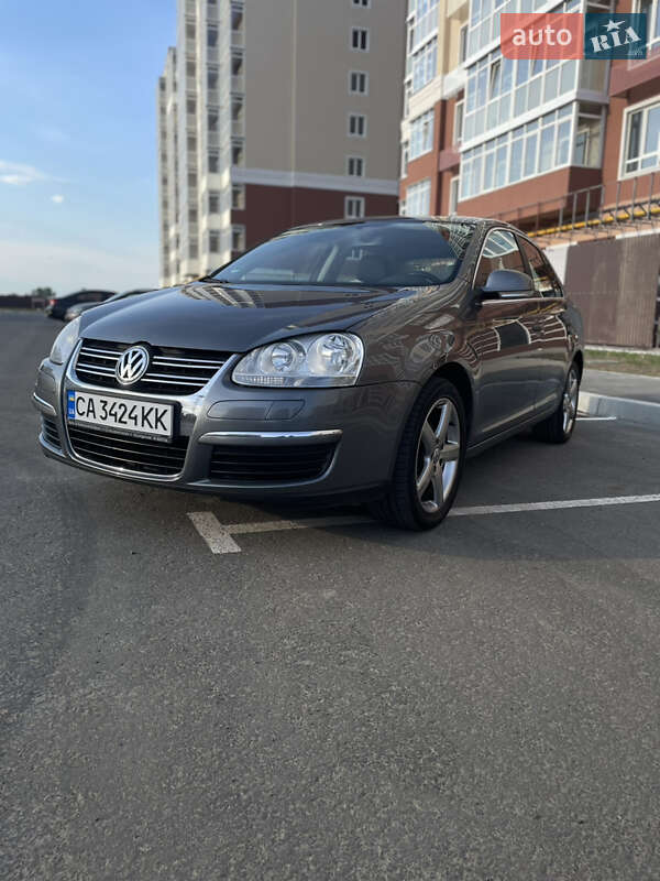 Седан Volkswagen Jetta 2007 в Умані