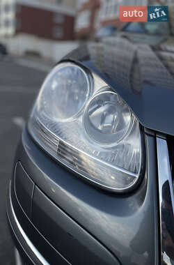 Седан Volkswagen Jetta 2007 в 