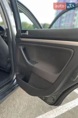 Седан Volkswagen Jetta 2007 в 