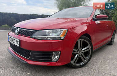Седан Volkswagen Jetta 2014 в 