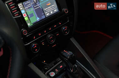 Седан Volkswagen Jetta 2014 в 