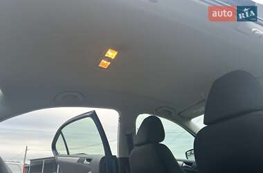 Седан Volkswagen Jetta 2016 в 