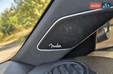 Седан Volkswagen Jetta 2017 в 