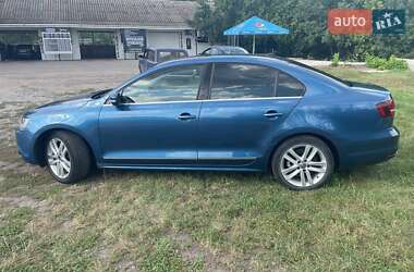 Седан Volkswagen Jetta 2017 в 