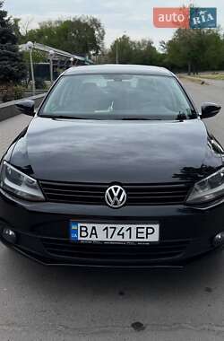 Седан Volkswagen Jetta 2013 в Запорожье