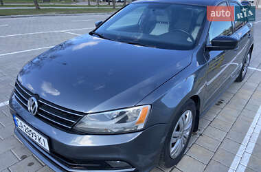 Седан Volkswagen Jetta 2015 в Черкасах