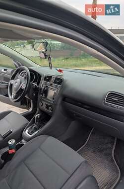 Универсал Volkswagen Jetta 2012 в 
