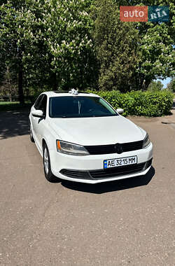 Седан Volkswagen Jetta 2013 в Кривом Роге