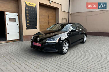 Седан Volkswagen Jetta 2017 в 