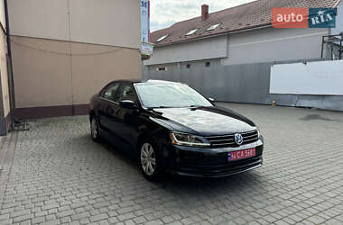 Седан Volkswagen Jetta 2017 в 