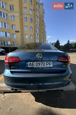 Седан Volkswagen Jetta 2015 в 