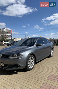 Седан Volkswagen Jetta 2013 в Києві