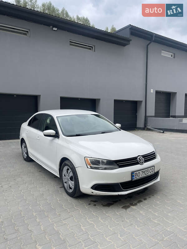 Volkswagen Jetta 2012