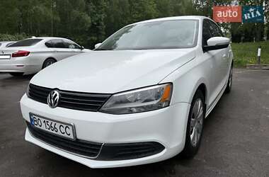 Седан Volkswagen Jetta 2014 в Тернополе