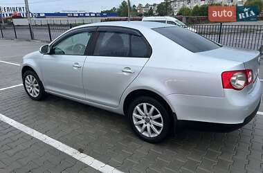 Седан Volkswagen Jetta 2007 в 