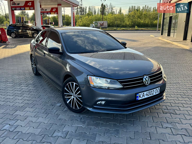 Volkswagen Jetta 2015