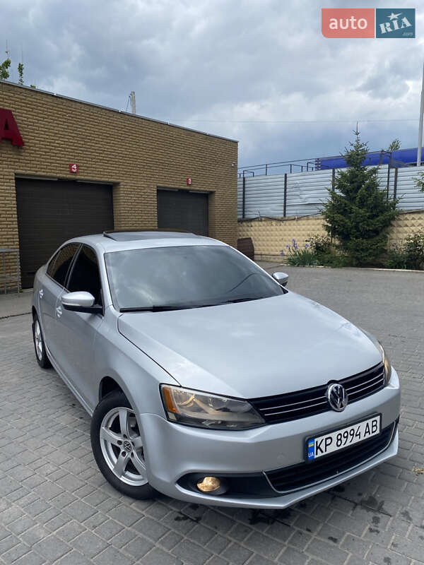 Volkswagen Jetta 2013