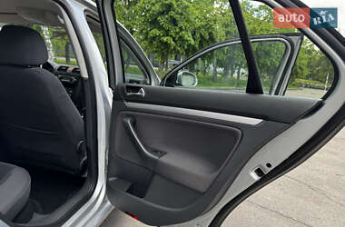 Седан Volkswagen Jetta 2009 в 