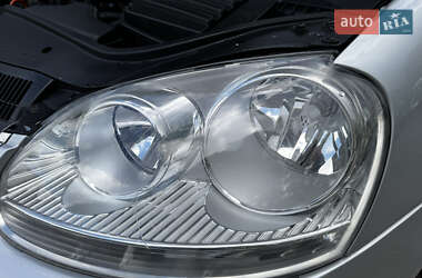 Седан Volkswagen Jetta 2009 в 