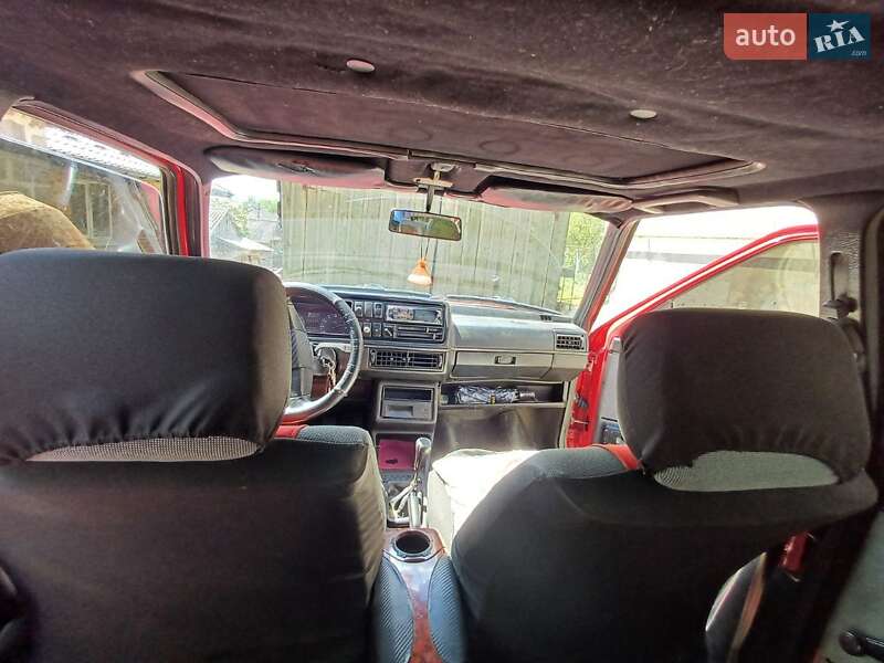 Седан Volkswagen Jetta 1991 в Монастыриске