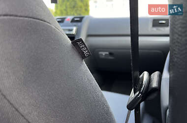 Седан Volkswagen Jetta 2006 в 
