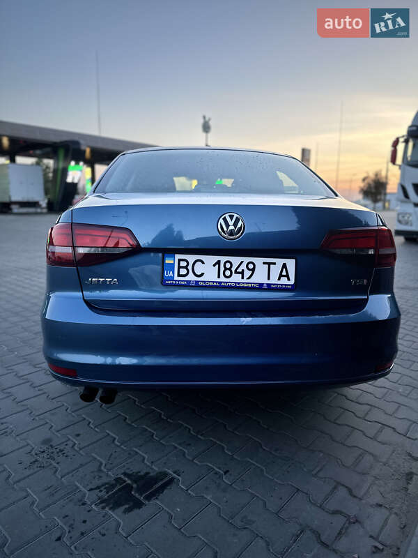 Седан Volkswagen Jetta 2015 в Тернополі