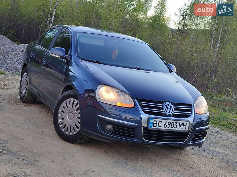 Седан Volkswagen Jetta 2008 в Сколе