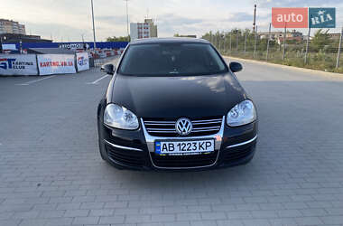 Седан Volkswagen Jetta 2006 в 
