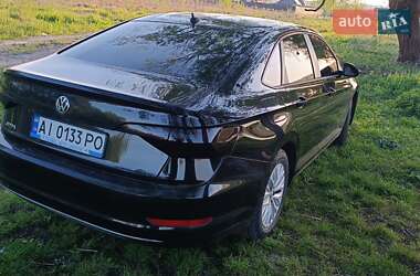 Седан Volkswagen Jetta 2019 в 