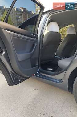 Универсал Volkswagen Jetta 2007 в 