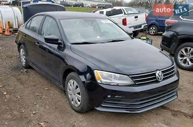 Седан Volkswagen Jetta 2016 в 