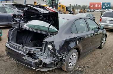 Седан Volkswagen Jetta 2016 в 