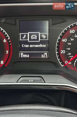 Седан Volkswagen Jetta 2019 в 