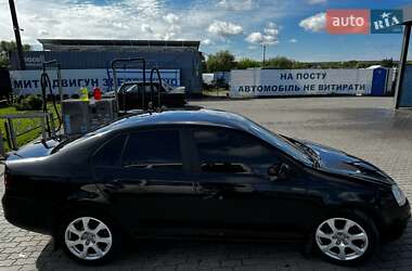 Седан Volkswagen Jetta 2009 в 