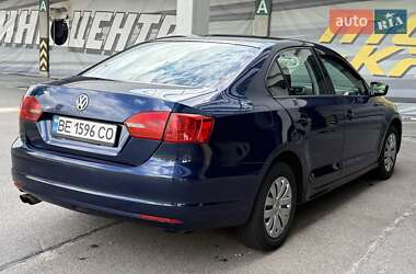 Седан Volkswagen Jetta 2013 в Кам'янському