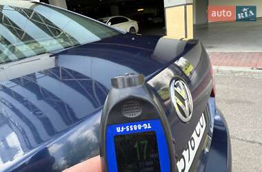 Седан Volkswagen Jetta 2013 в 