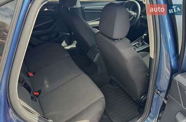 Седан Volkswagen Jetta 2018 в 
