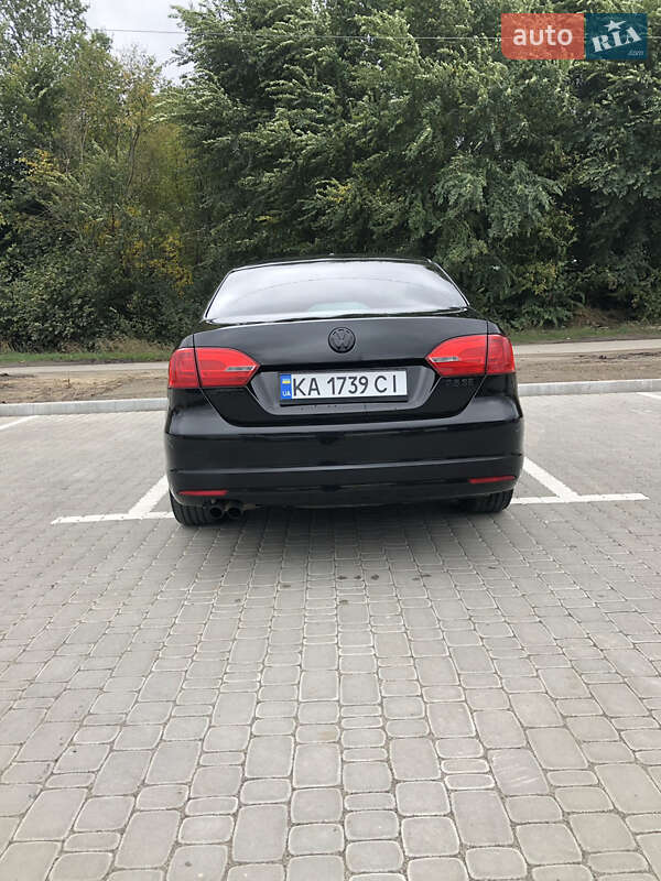 Седан Volkswagen Jetta 2011 в Ворзелі