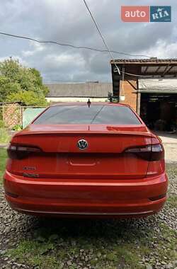 Седан Volkswagen Jetta 2020 в 