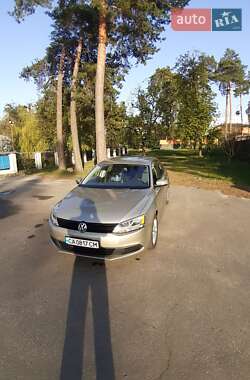 Седан Volkswagen Jetta 2012 в Черкассах
