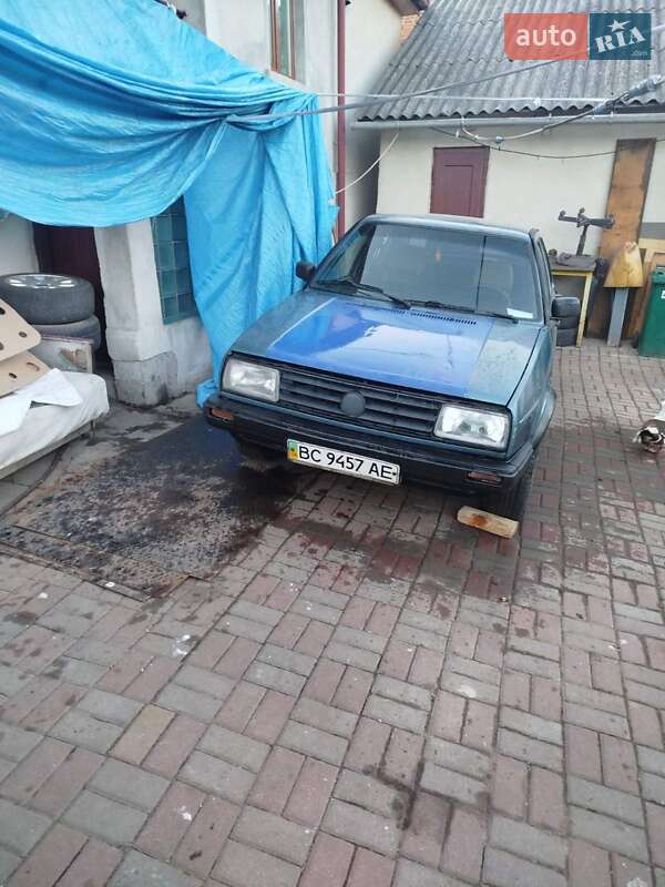 Седан Volkswagen Jetta 1988 в Львове