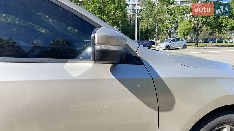 Седан Volkswagen Jetta 2012 в Києві