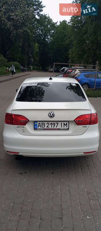 Седан Volkswagen Jetta 2012 в Виннице