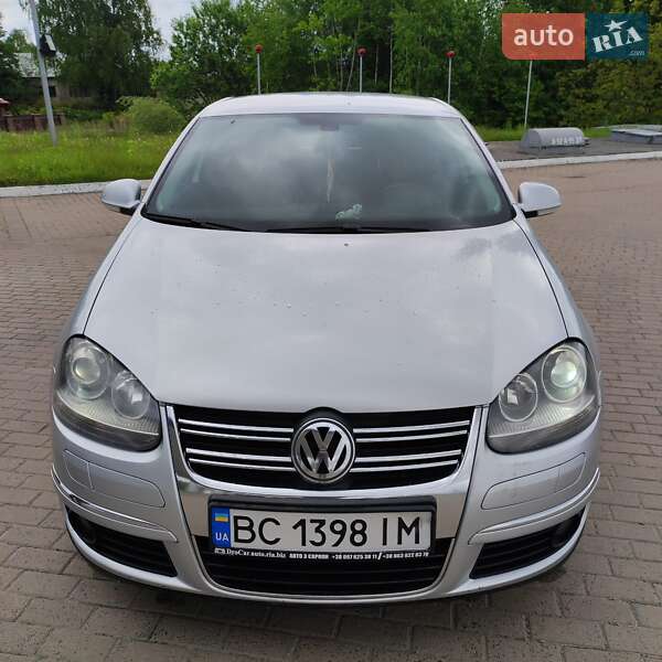 Седан Volkswagen Jetta 2007 в Стрые