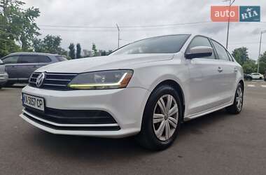 Седан Volkswagen Jetta 2017 в 