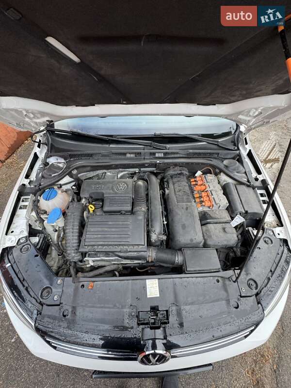 Седан Volkswagen Jetta 2013 в Киеве