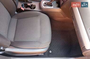 Седан Volkswagen Jetta 2012 в 